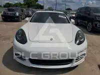 2014 Porsche Panamera photo