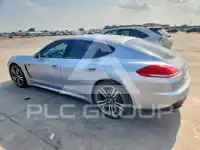 2014 Porsche Panamera photo