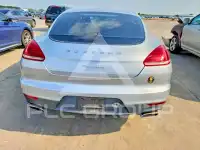 2014 Porsche Panamera photo
