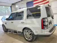 2014 Land Rover LR4 photo