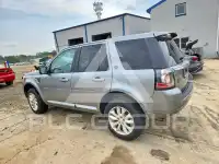 2014 Land Rover LR2 photo