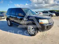 2014 Land Rover LR2 photo