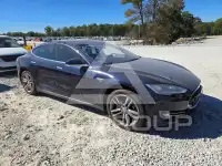 2014 Tesla Model S photo