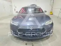 2014 Tesla Model S фото
