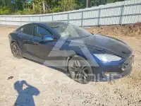 2014 Tesla Model S фото