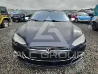 2014 Tesla Model S фото