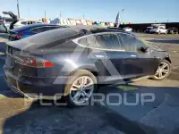 2014 Tesla Model S photo