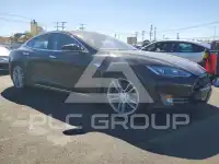 2014 Tesla Model S фото