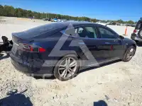 2014 Tesla Model S photo