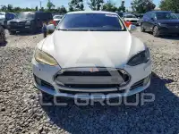 2014 Tesla Model S фото