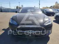 2014 Tesla Model S фото