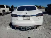 2014 Tesla Model S фото