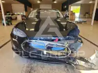 2014 Tesla Model S фото