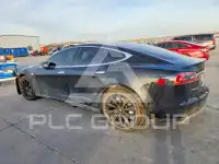 2014 Tesla Model S photo