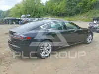 2014 Tesla Model S фото