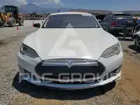2014 Tesla Model S фото