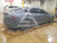 2014 Tesla Model S фото