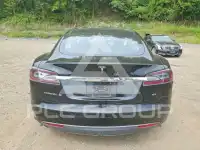 2014 Tesla Model S фото