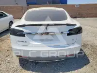 2014 Tesla Model S фото