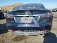 2014 Tesla Model S photo