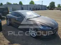 2014 Tesla Model S фото