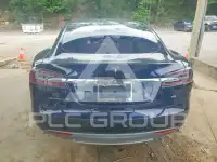 2014 Tesla Model S фото