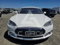 2014 Tesla Model S photo