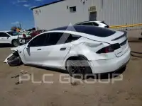 2014 Tesla Model S фото