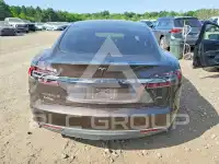 2014 Tesla Model S фото