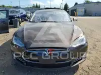 2014 Tesla Model S фото