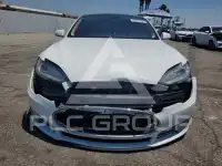 2014 Tesla Model S фото