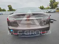 2014 Tesla Model S фото