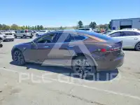 2014 Tesla Model S фото