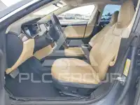 2014 Tesla Model S photo