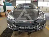 2014 Tesla Model S фото