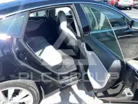 2014 Tesla Model S фото