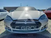 2014 Tesla Model S фото
