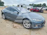 2014 Tesla Model S фото