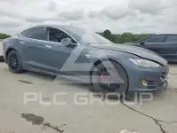 2014 Tesla Model S photo