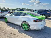 2014 Tesla Model S фото
