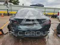 2014 Tesla Model S фото