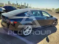 2014 Tesla Model S фото