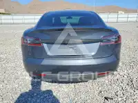 2014 Tesla Model S фото
