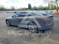 2014 Tesla Model S photo