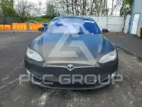 2014 Tesla Model S photo