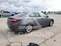 2014 Lexus ES300 photo