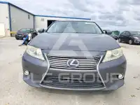 2014 Lexus ES300 photo