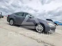 2014 Lexus ES300 photo