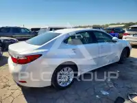 2014 Lexus ES350 photo
