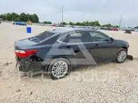 2014 Lexus ES350 photo